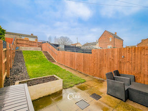 Photo 16- click for photo gallery